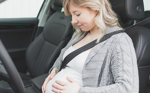 איך להתקין חגורת בטיחות בהריון של Besafe?
