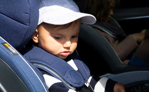 כסו את מושב הבטיחות בימים חמים